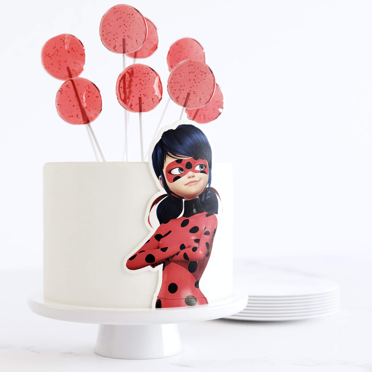 Bolo Decorado Ladybug