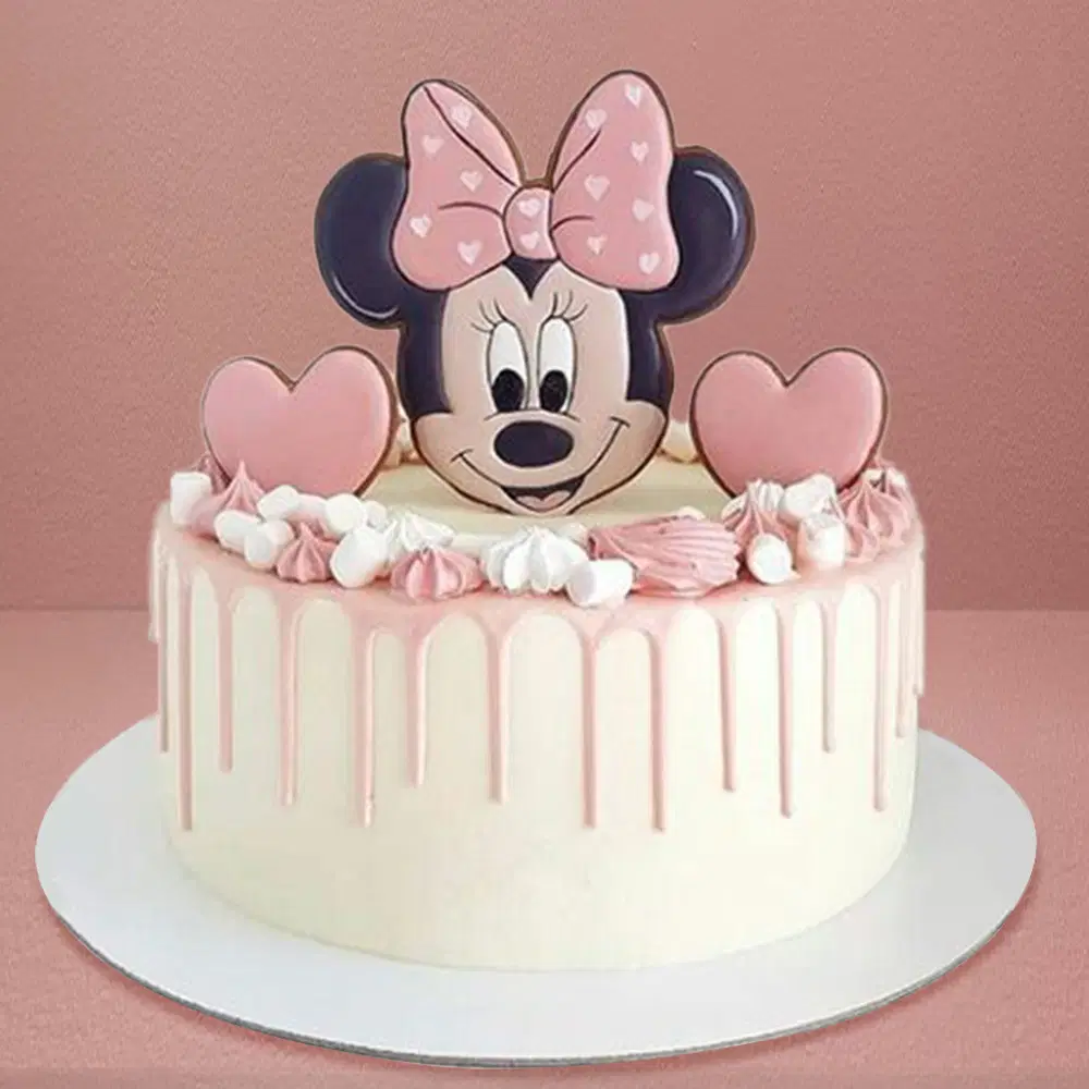 Minnie Decorated Cake