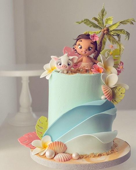 Moana Decorated Cake