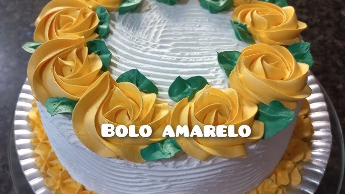 Bolo Decorado Amarelo