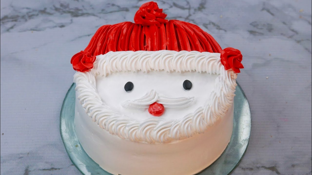 Santa Claus Decorated Cake