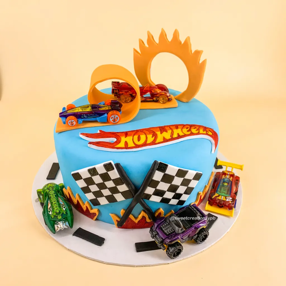 Hot Wheels Decorated Cake