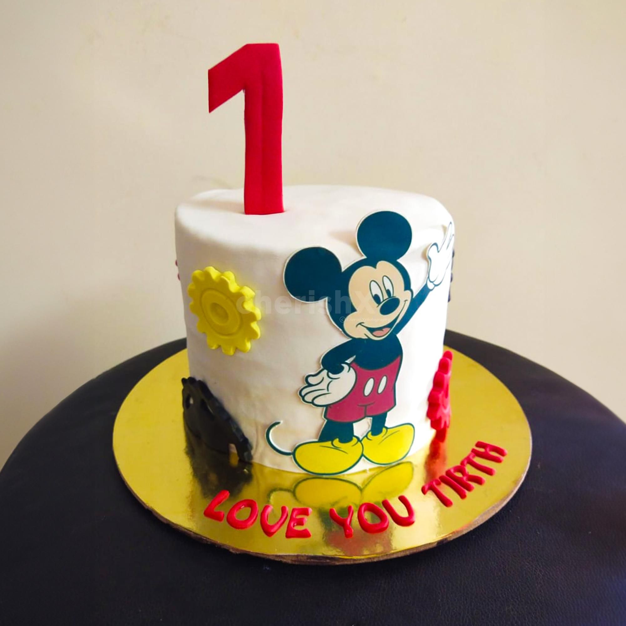 Mickey decorated cake