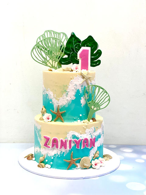 beach decorated cake