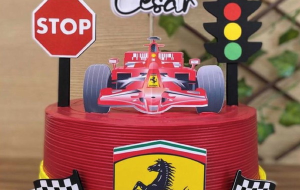 Bolo Decorado Ferrari