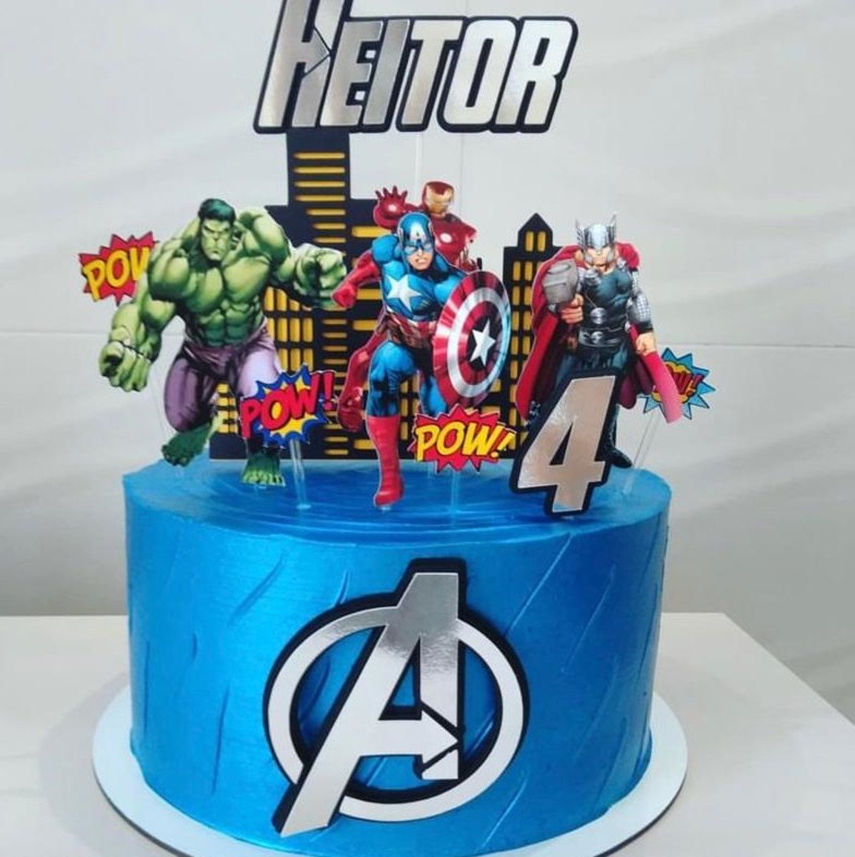 Bolo Decorado Marvel