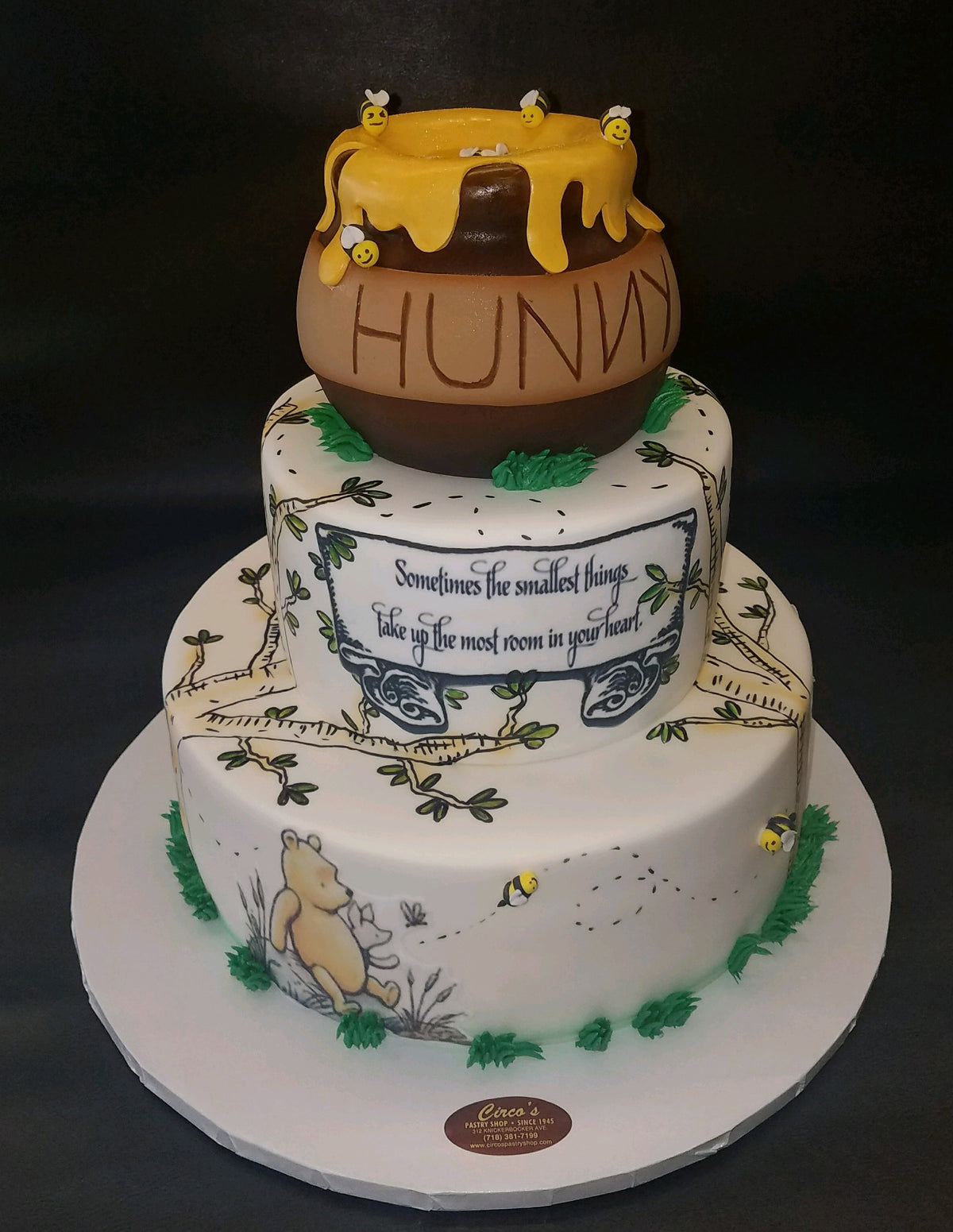 Winnie the Pooh Decorated Cake