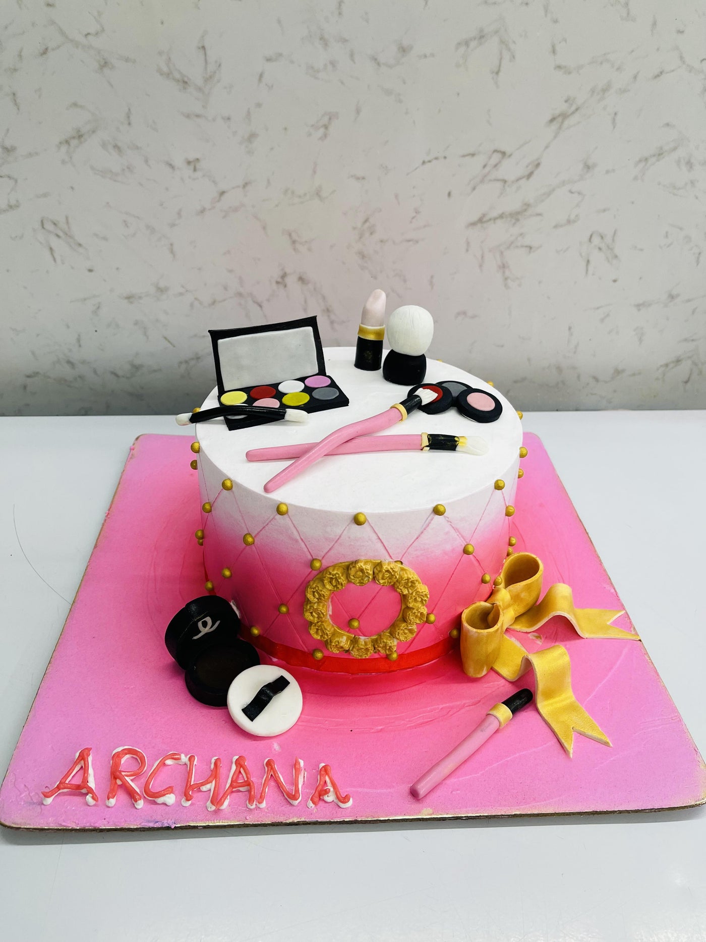 Make Up Decorated Cake