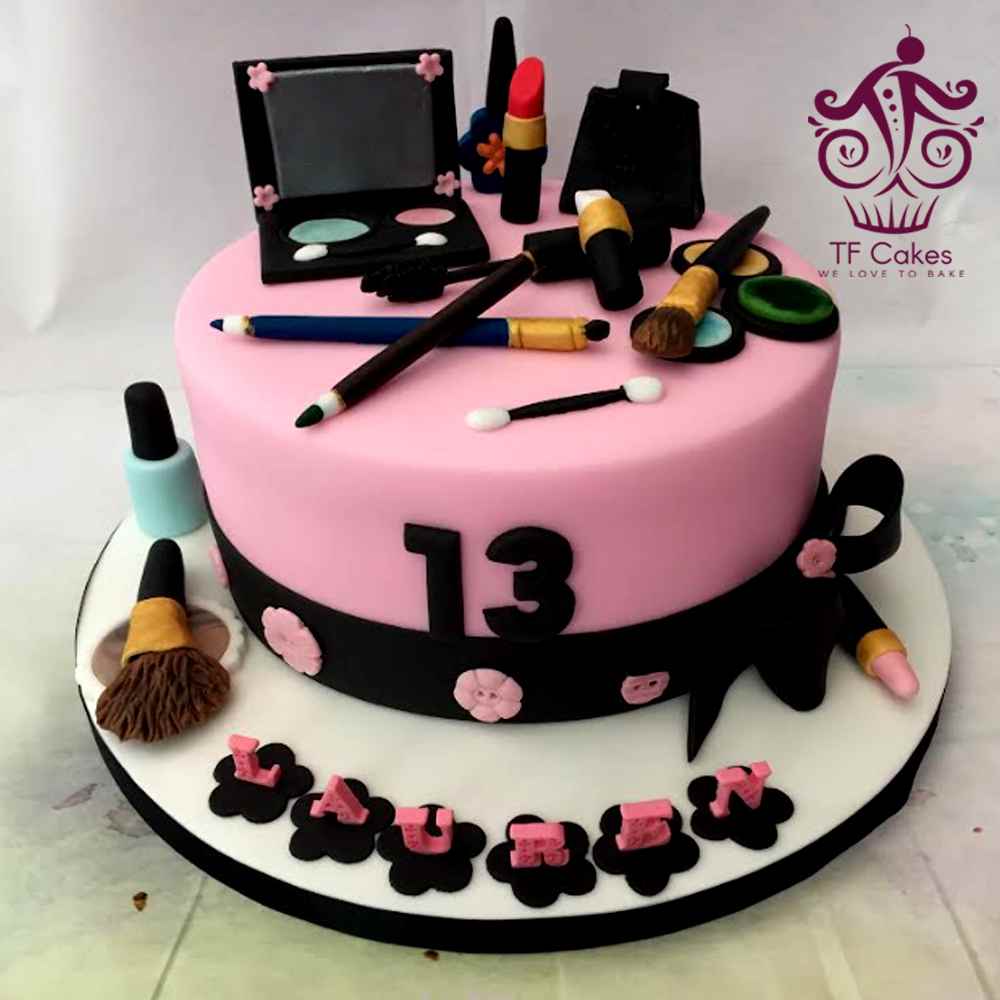 Make Up Decorated Cake