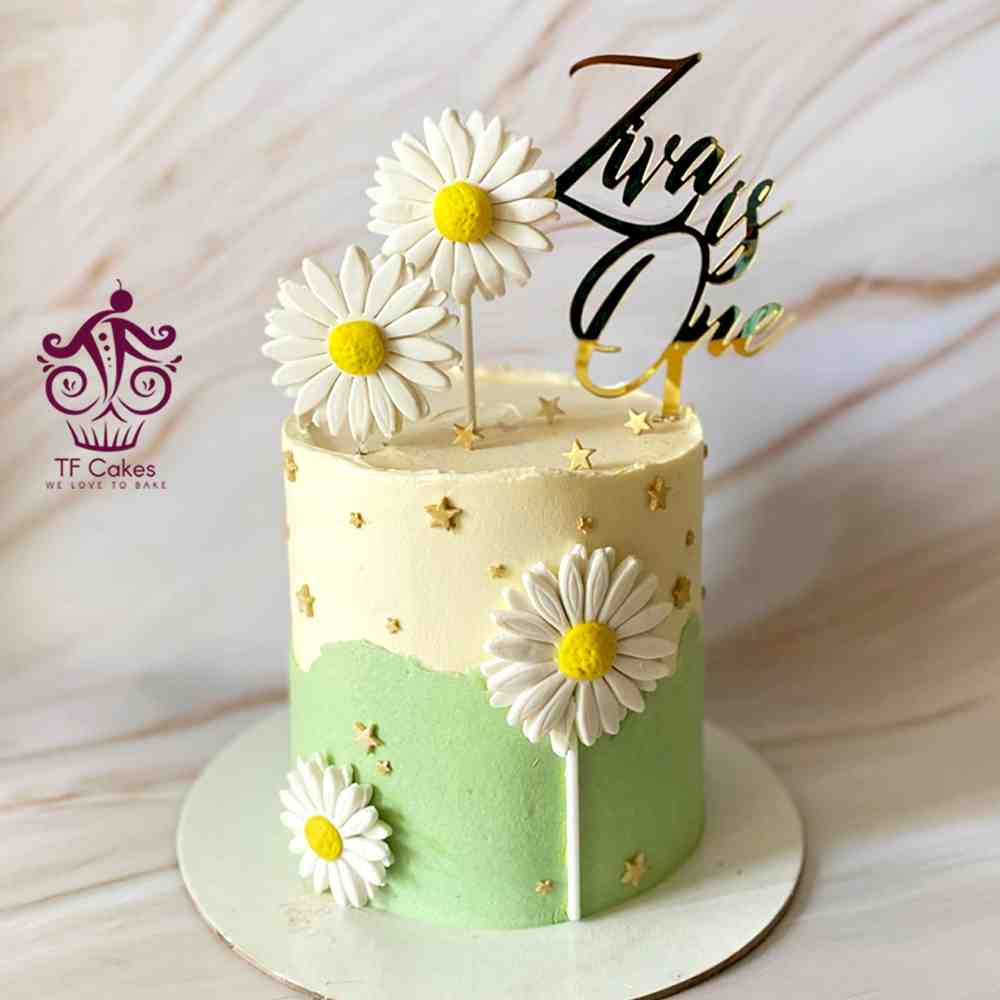 Decorated Cake Daisies