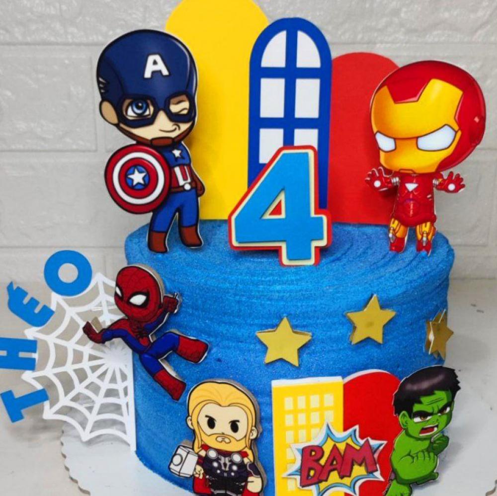 Bolo Decorado Marvel