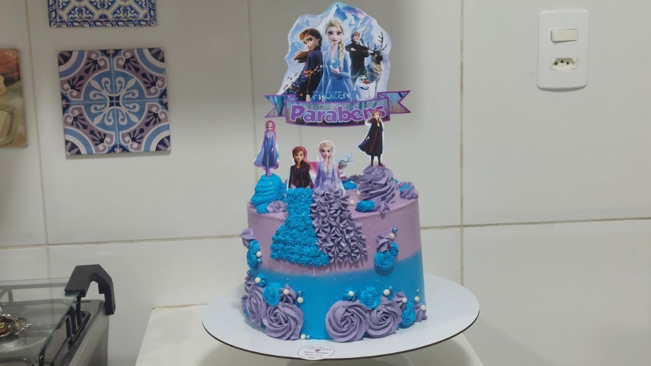 Bolo Decorado Frozen