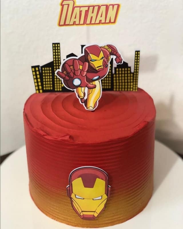 Bolo Decorado Iron Man