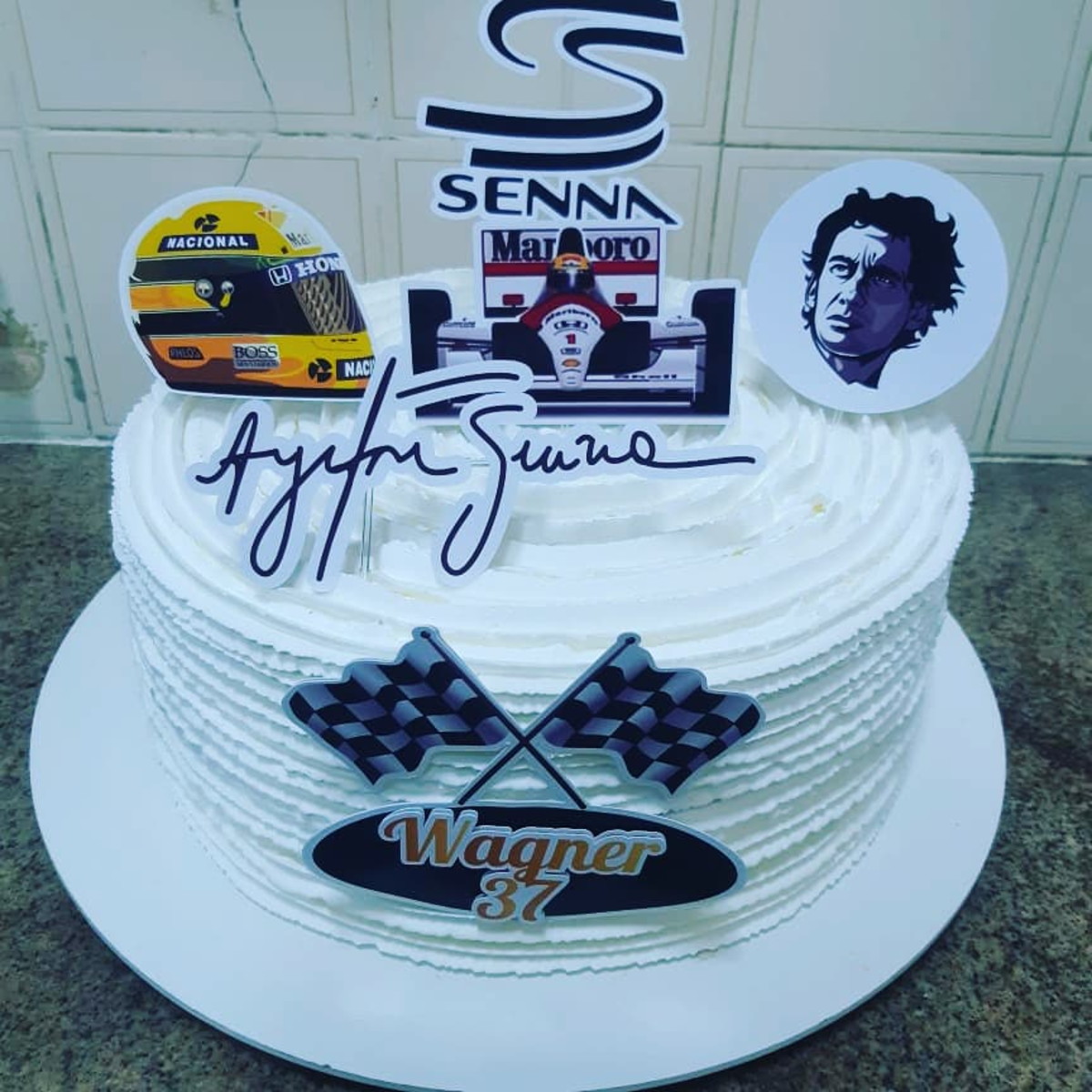 Bolo Decorado Ayrton Senna