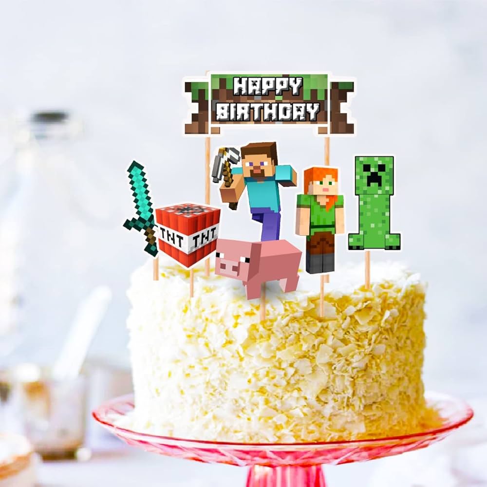 Minecraft decorated cake