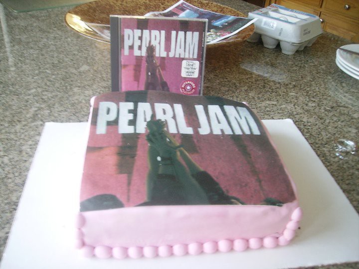 Pearl Jam Decorated Cake