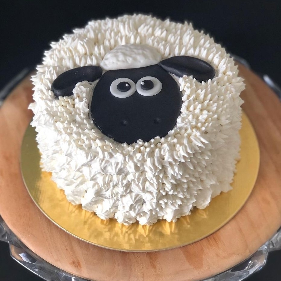 Sheep Decorated Cake