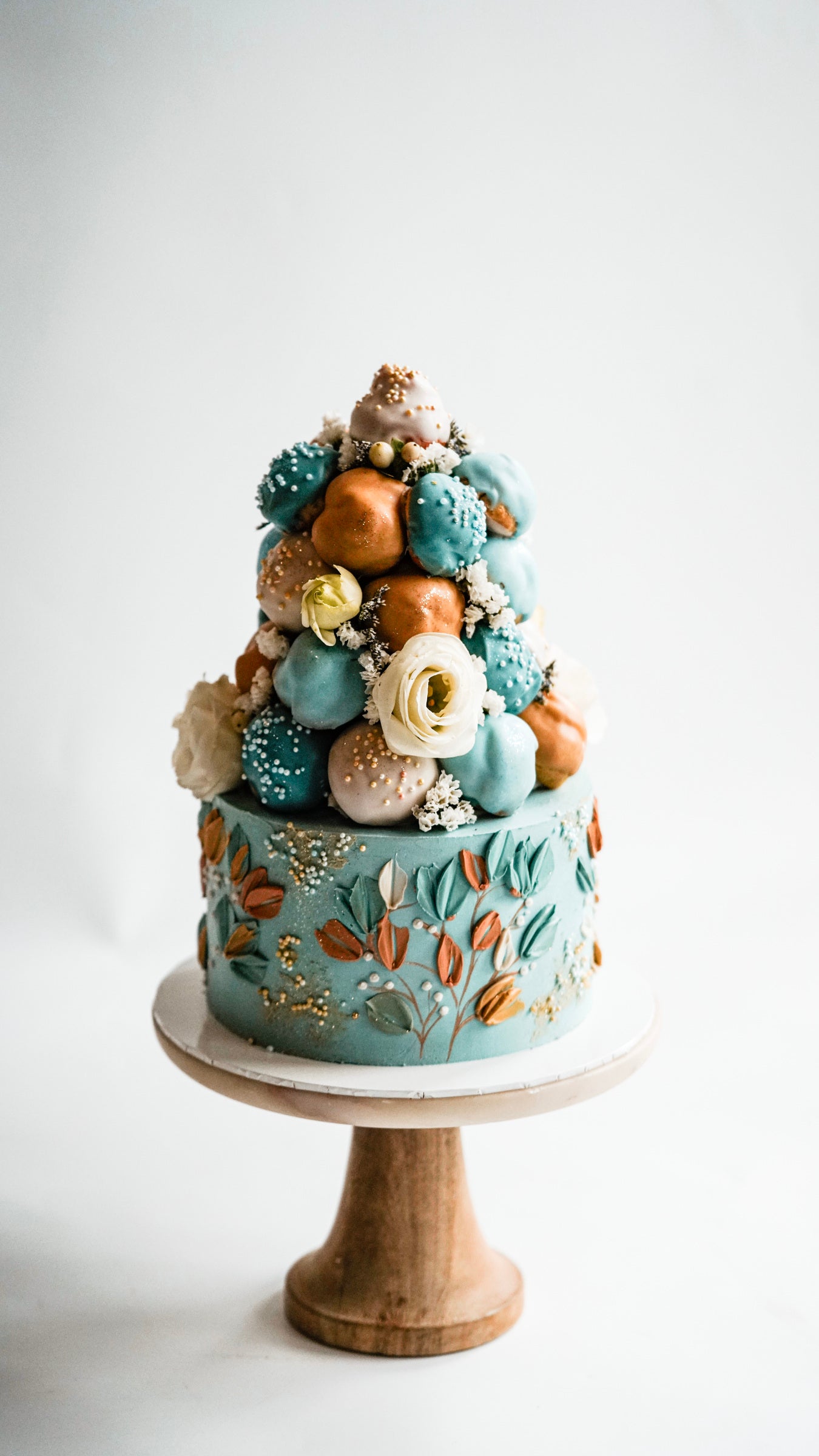 Tree Decorated Cake