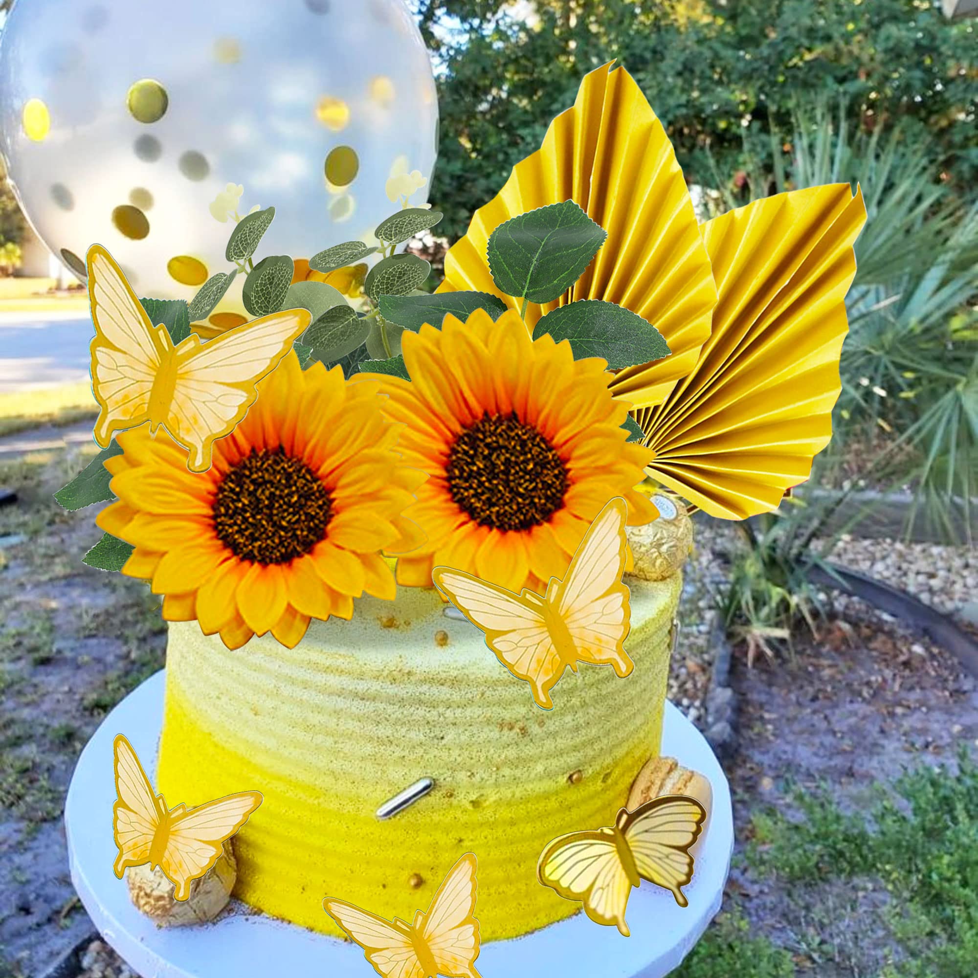 Sunflower Decorated Cake