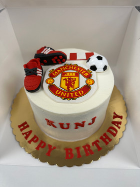 athletic decorated cake