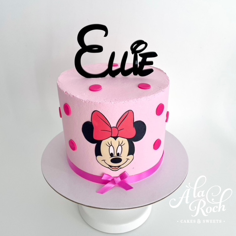 Minnie Decorated Cake