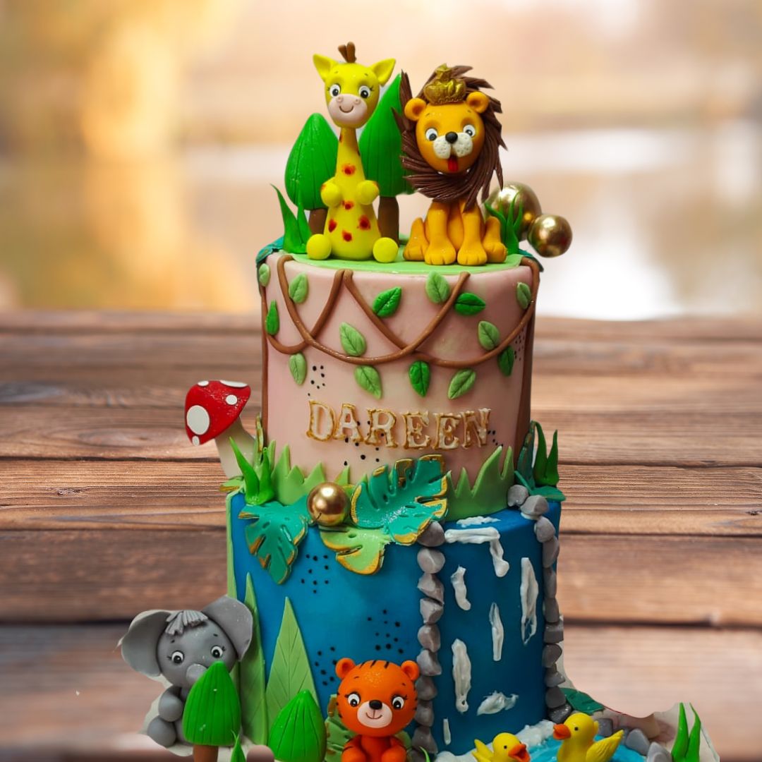 Lion Decorated Cake