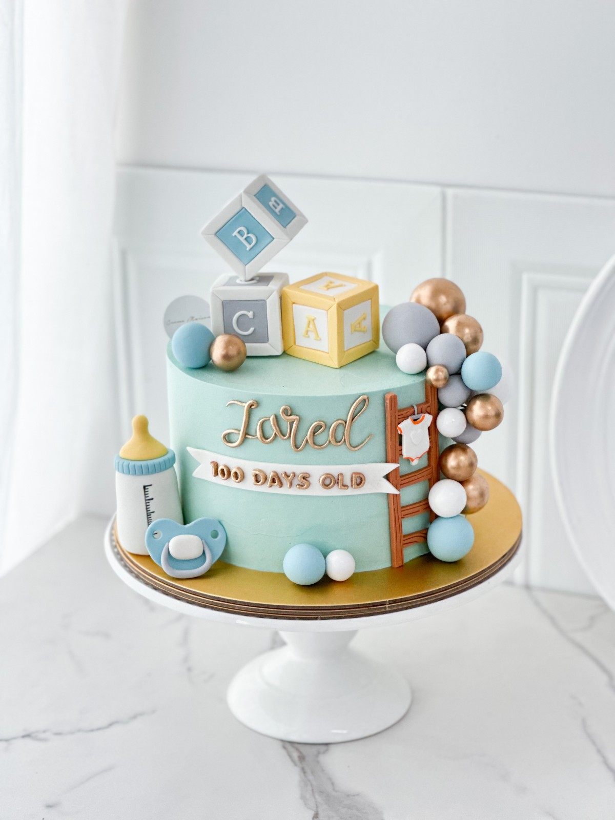 Pregnancy Decorated Cake