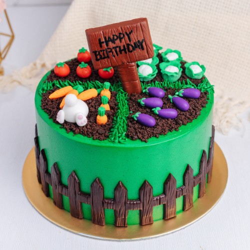 Decorated Garden Cake