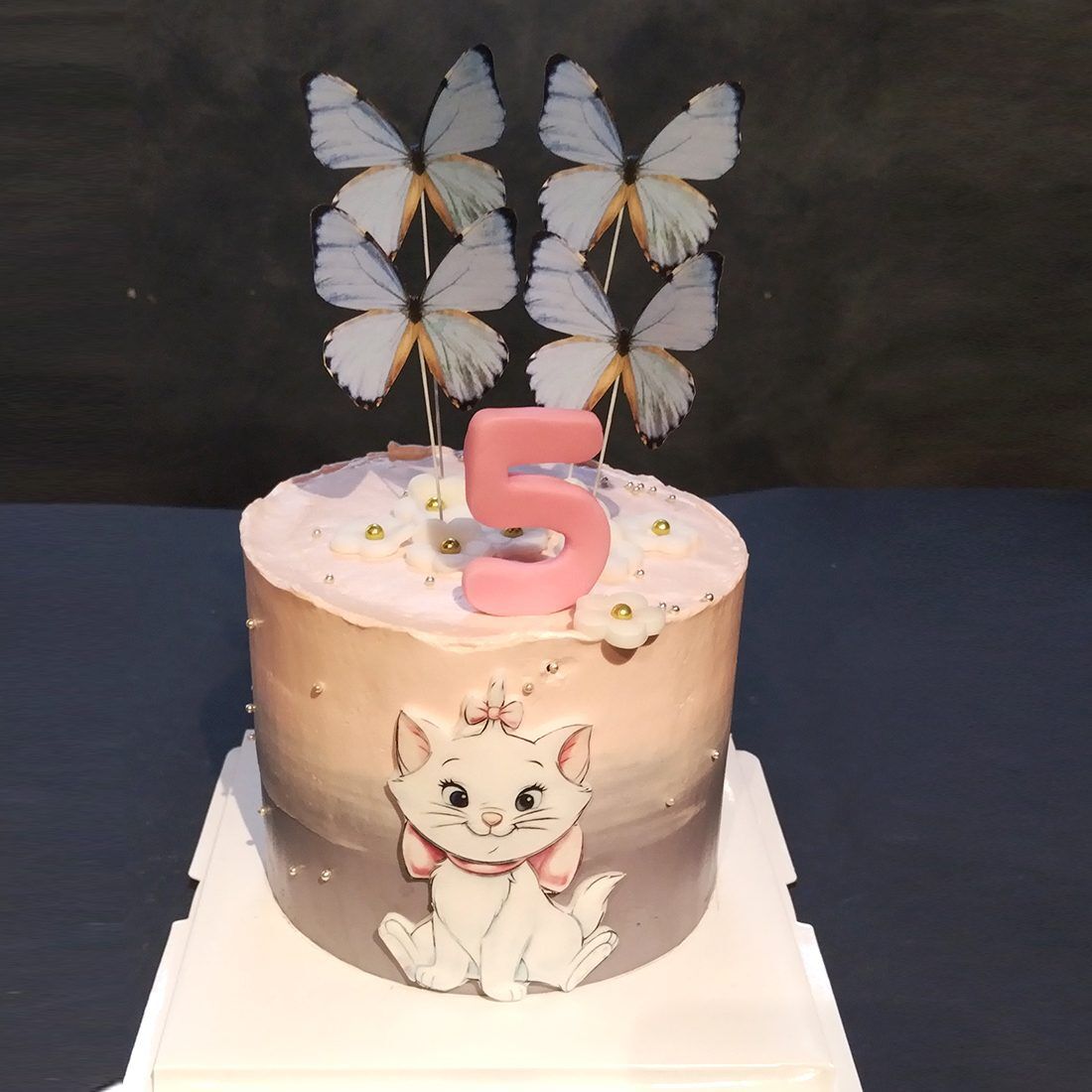 Cake Decorated Kitten Marie