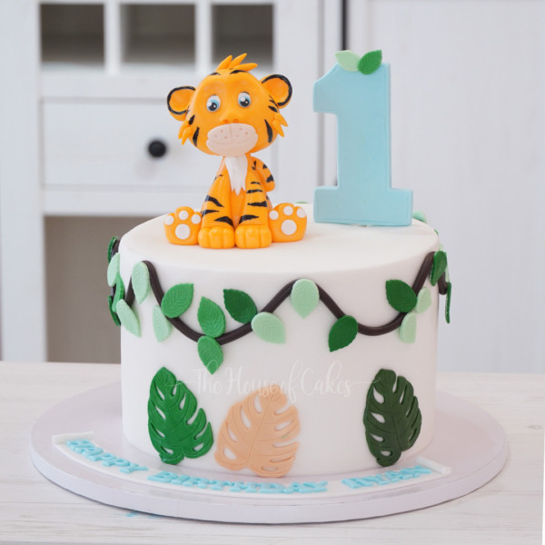 Tiger Decorated Cake