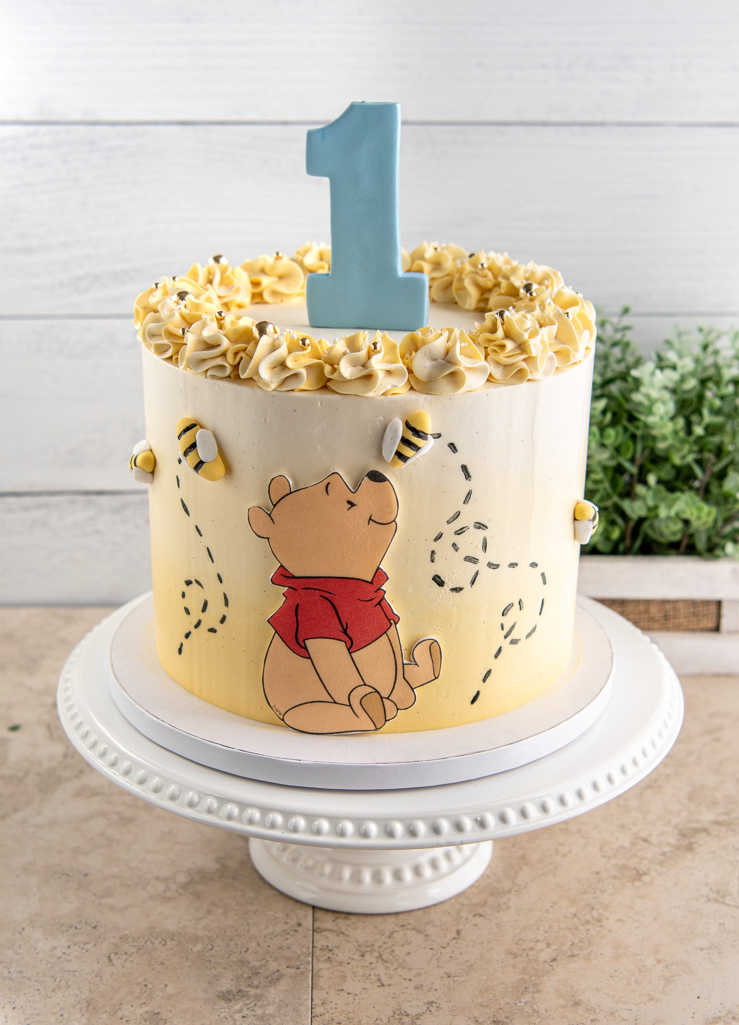 Winnie the Pooh Decorated Cake