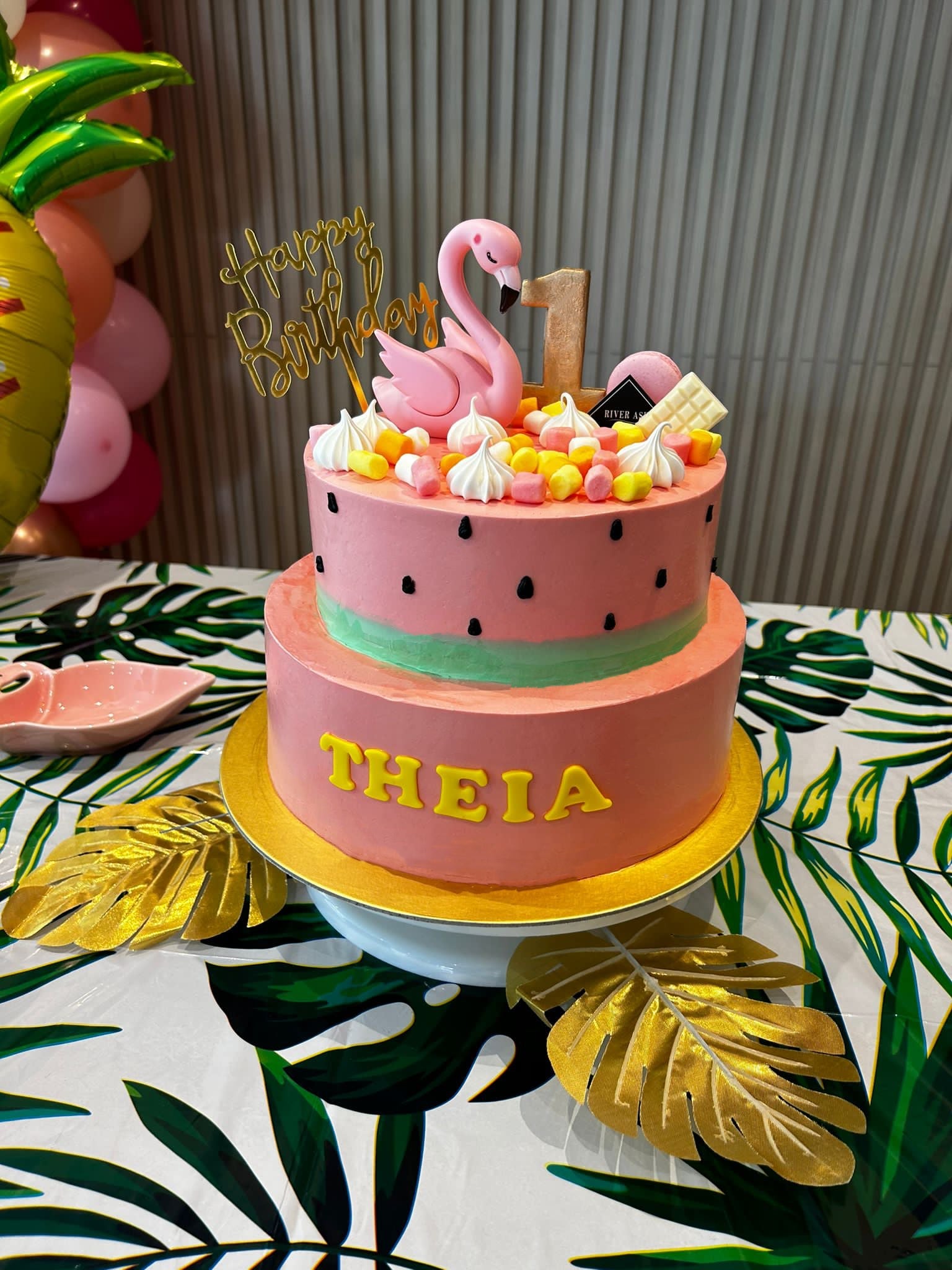 Flamingo Decorated Cake