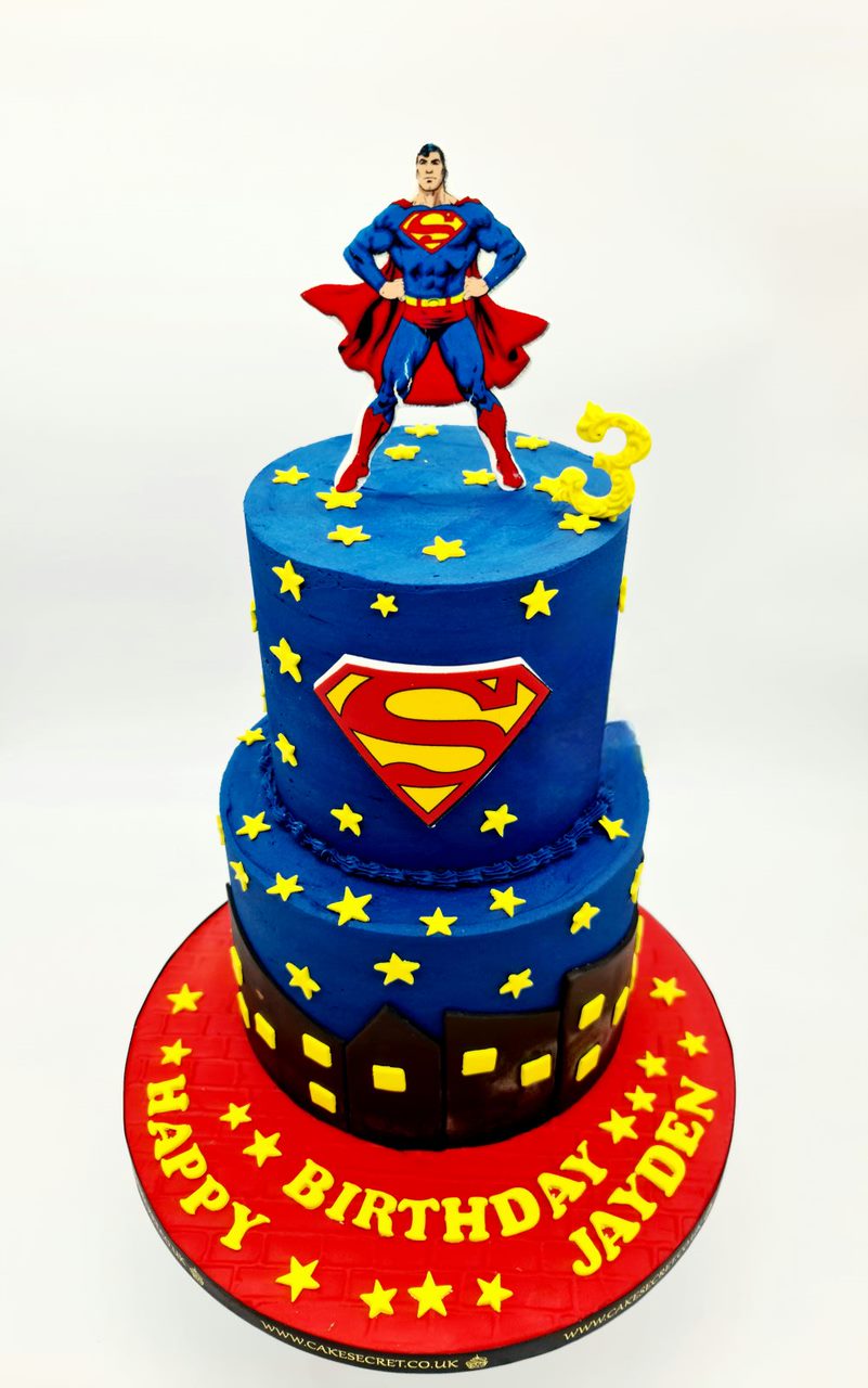 Superman decorated cake