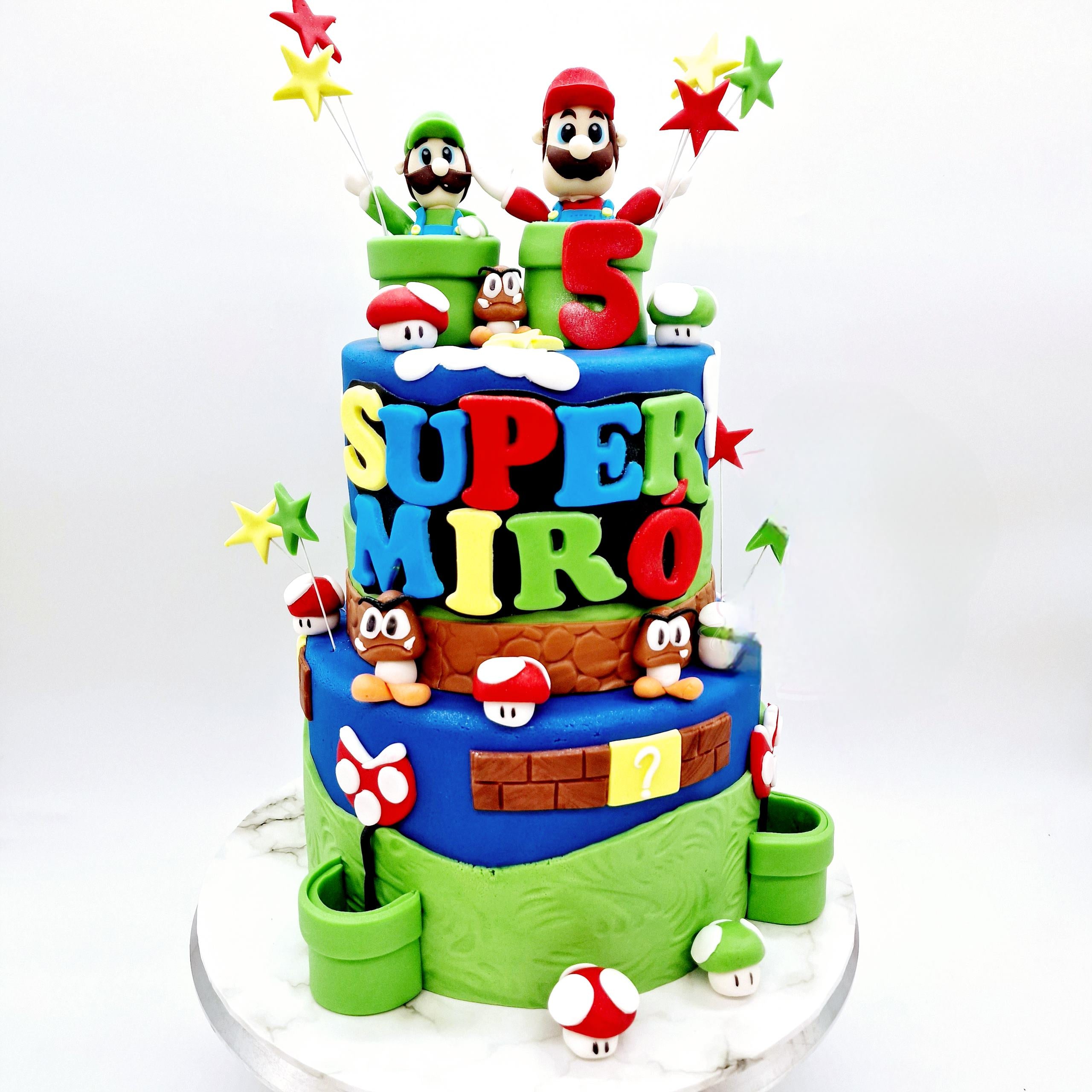 Super Mario Decorated Cake