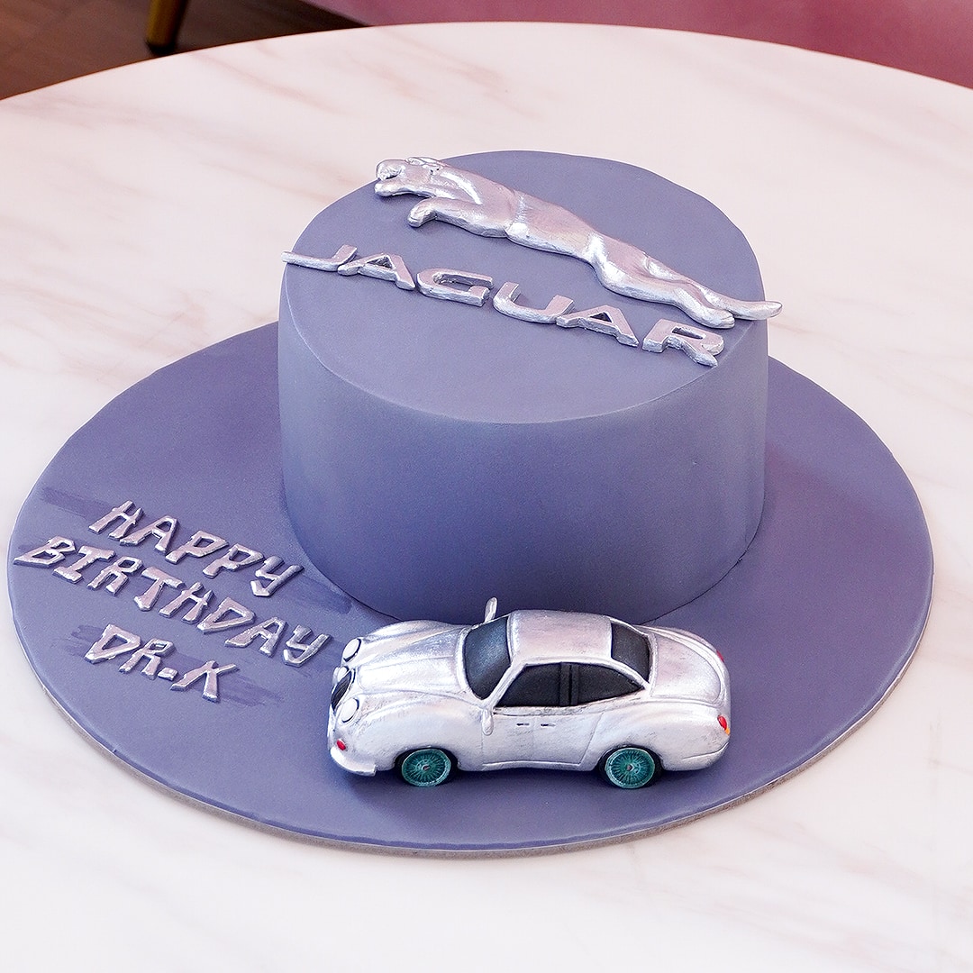 Jaguar Decorated Cake