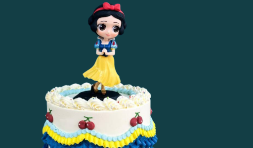 Snow White Decorated Cake