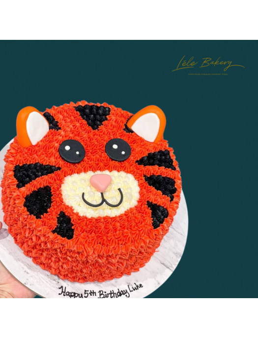 Tiger Decorated Cake