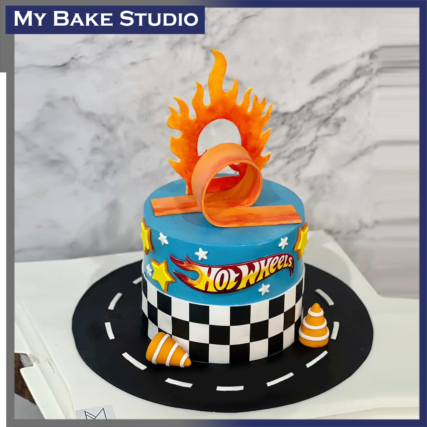 Hot Wheels Decorated Cake