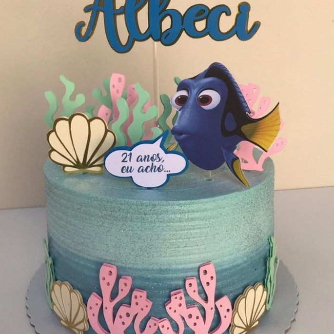 Bolo Decorado Dory