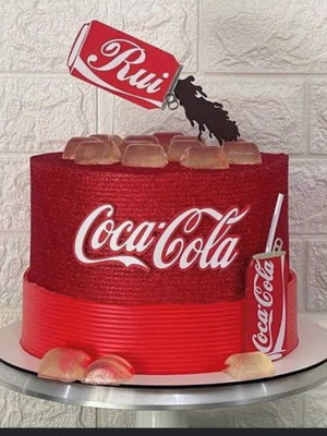 Bolo Decorado Coca Cola