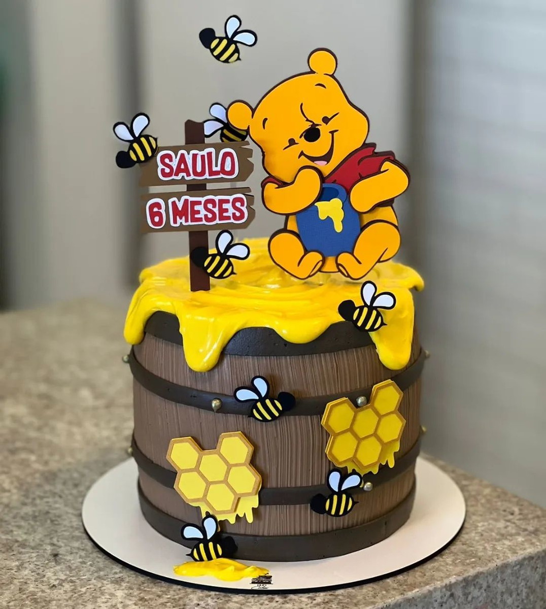 Bolo Decorado Ursinho Pooh