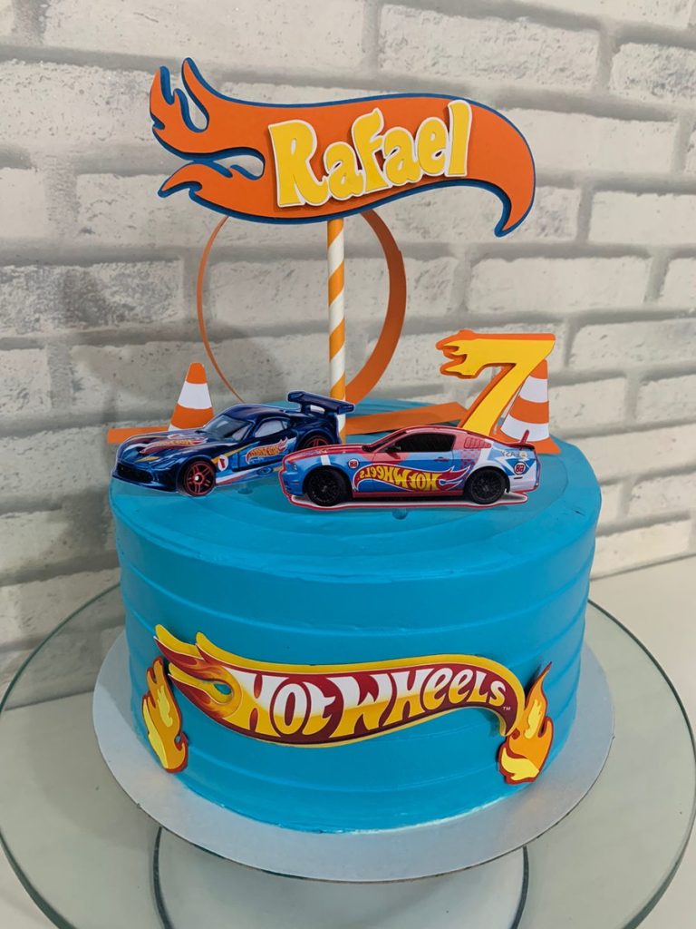 Bolo Decorado Hot Wheels