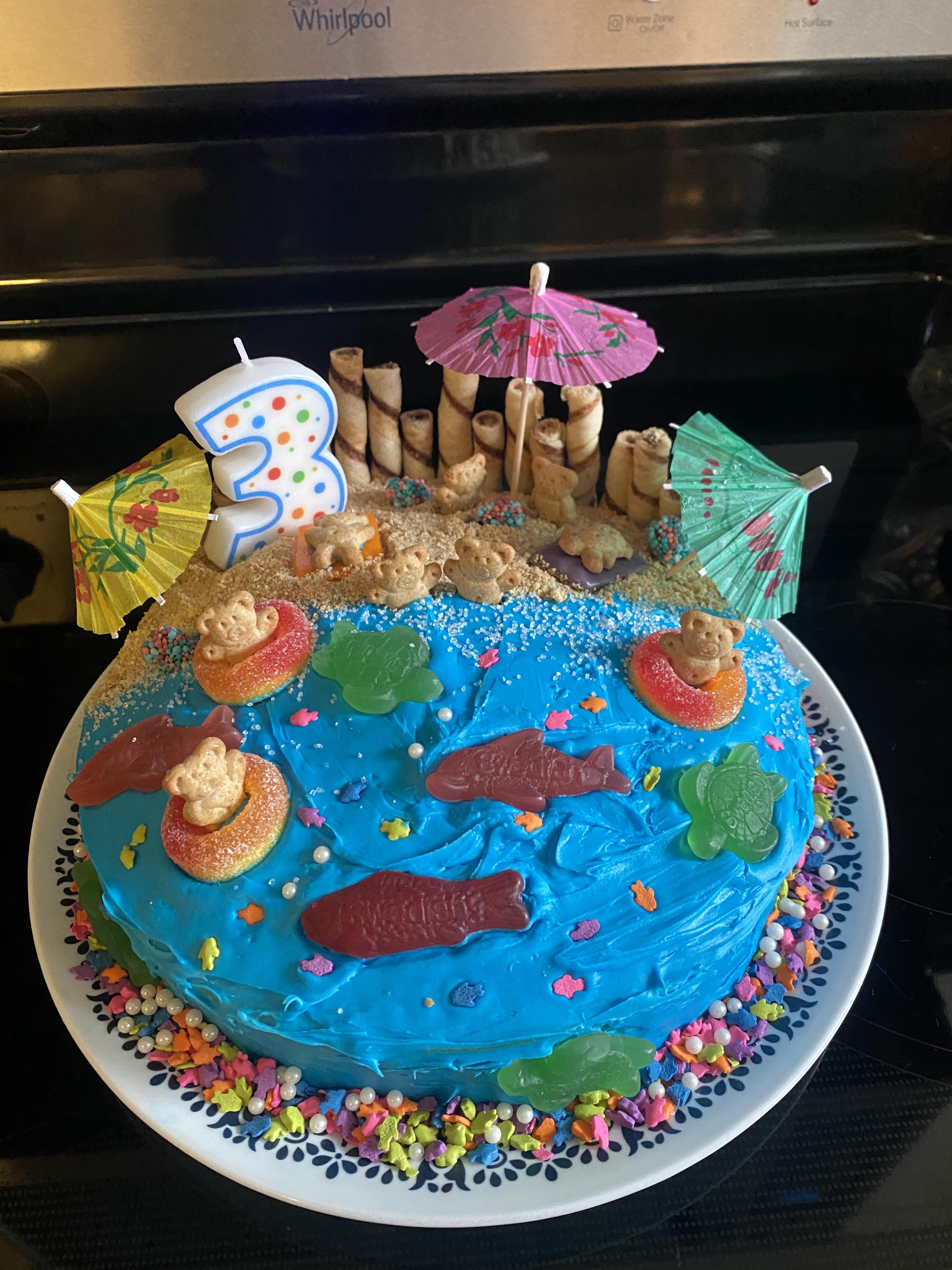 beach decorated cake