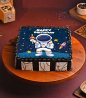 Astronaut Decorated Cake