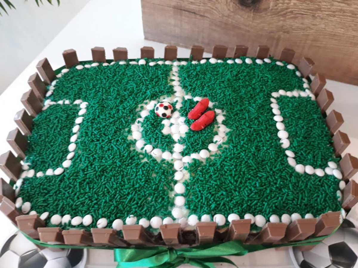 Bolo Decorado Campo Futebol