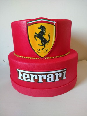 Bolo Decorado Ferrari