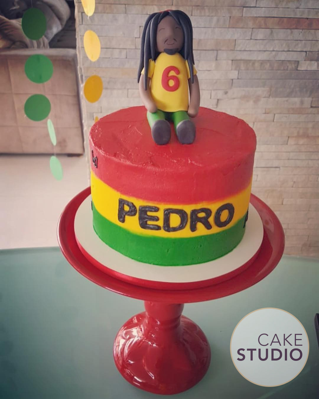 Bolo Decorado Reggae Para Facebook