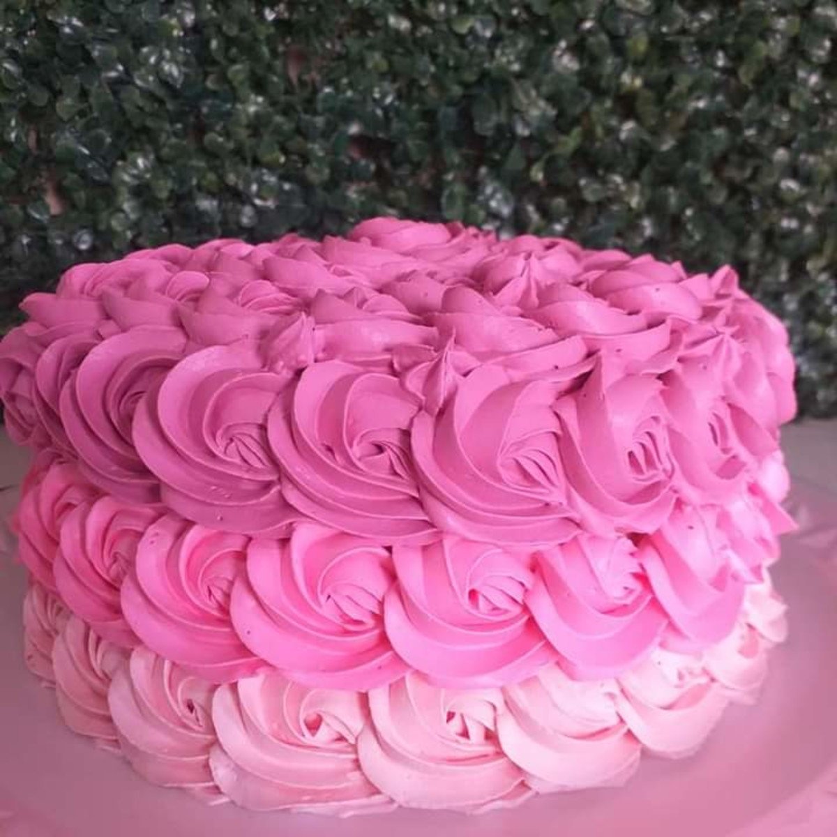 Bolo Decorado Rosa