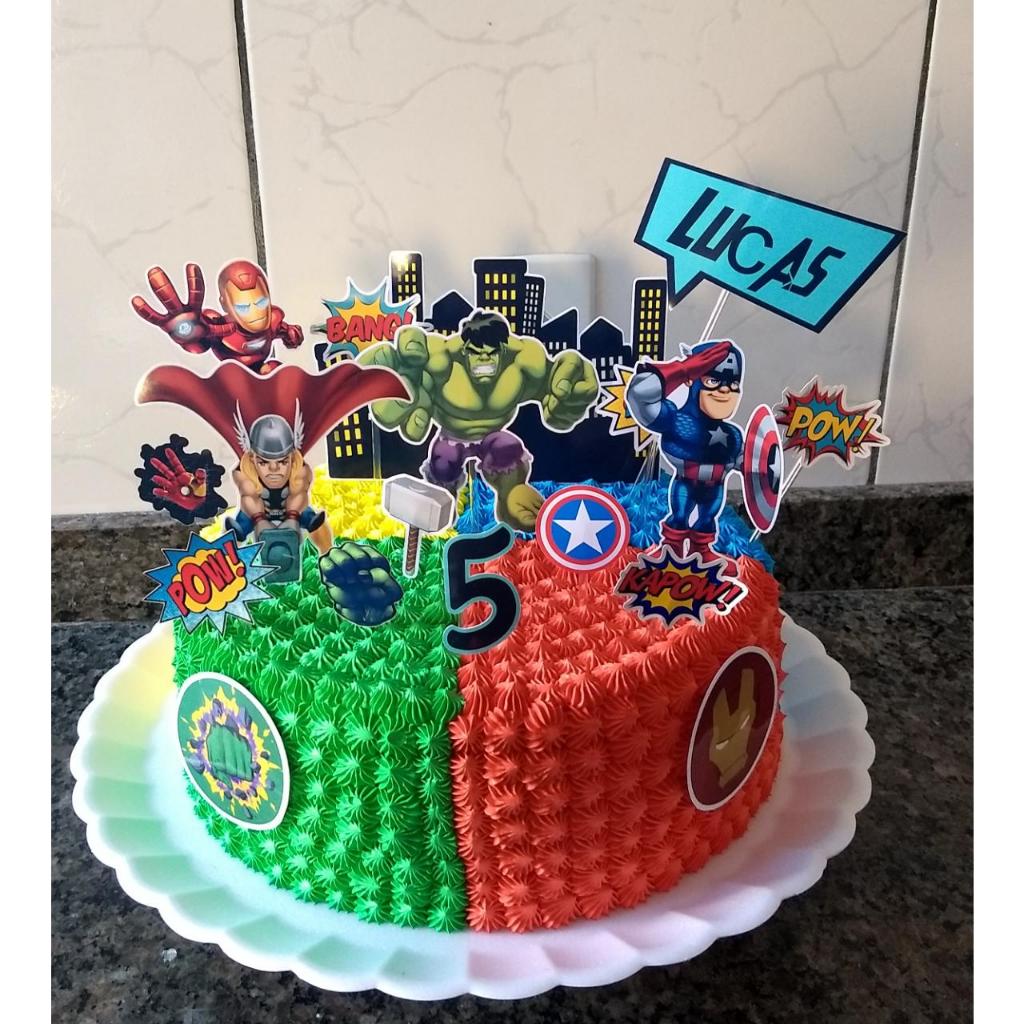 Bolo Decorado Vingadores