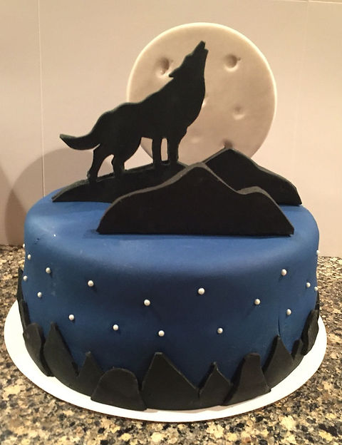 Wolf Decorated Cake